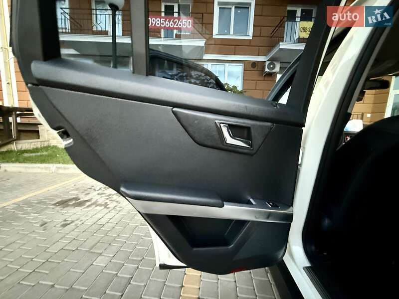 Внедорожник / Кроссовер Mercedes-Benz GLK-Class 2011 в Одессе