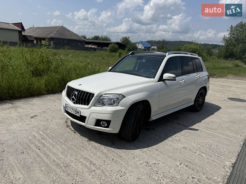 Внедорожник / Кроссовер Mercedes-Benz GLK-Class 2009 в Тячеве