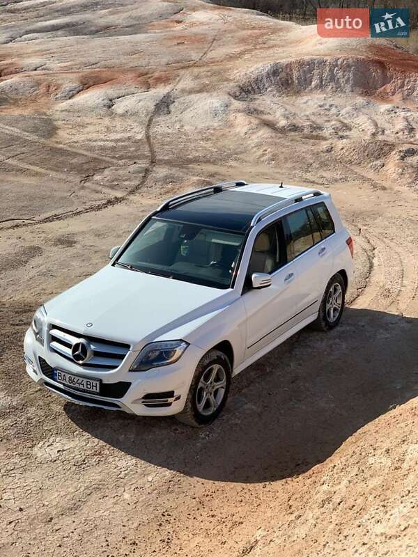 Mercedes-Benz GLK-Class 2012