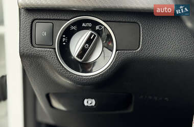 Позашляховик / Кросовер Mercedes-Benz GLK-Class 2012 в 