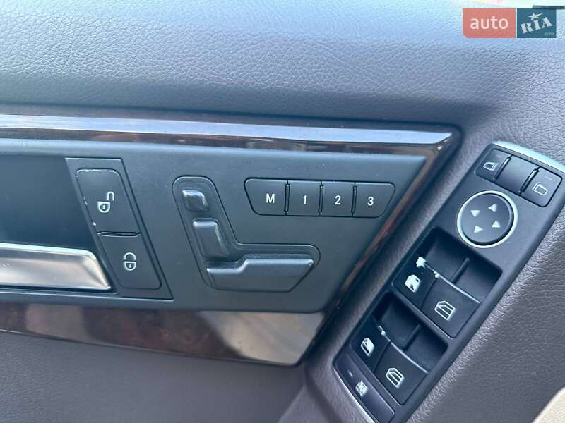 Позашляховик / Кросовер Mercedes-Benz GLK-Class 2014 в Києві фото 14 Позашляховик / Кросовер Mercedes-Benz GLK-Class 2014 в Києві