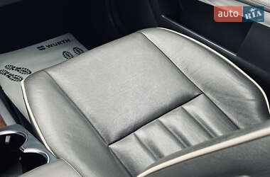 Позашляховик / Кросовер Mercedes-Benz GLK-Class 2012 в  фото 40 Позашляховик / Кросовер Mercedes-Benz GLK-Class 2012 в