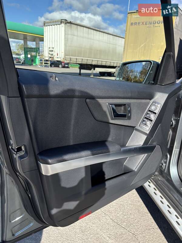 Внедорожник / Кроссовер Mercedes-Benz GLK-Class 2012 в Калуше