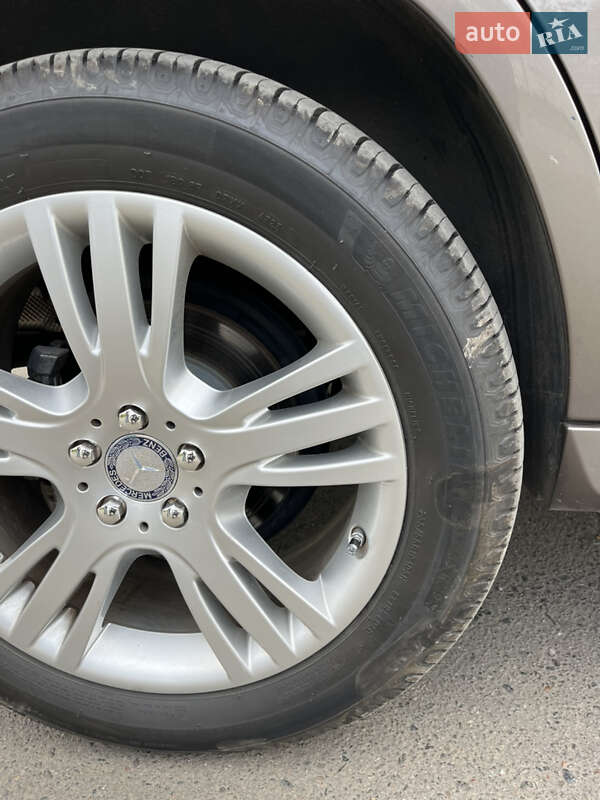 Внедорожник / Кроссовер Mercedes-Benz GLK-Class 2015 в Измаиле фото 7 Внедорожник / Кроссовер Mercedes-Benz GLK-Class 2015 в Измаиле