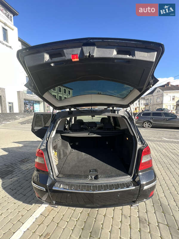 Внедорожник / Кроссовер Mercedes-Benz GLK-Class 2010 в Коломые фото 32 Внедорожник / Кроссовер Mercedes-Benz GLK-Class 2010 в Коломые