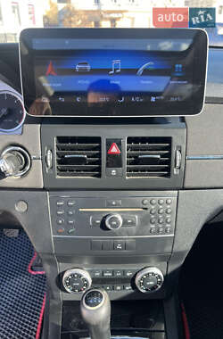 Позашляховик / Кросовер Mercedes-Benz GLK-Class 2010 в  фото 36 Позашляховик / Кросовер Mercedes-Benz GLK-Class 2010 в