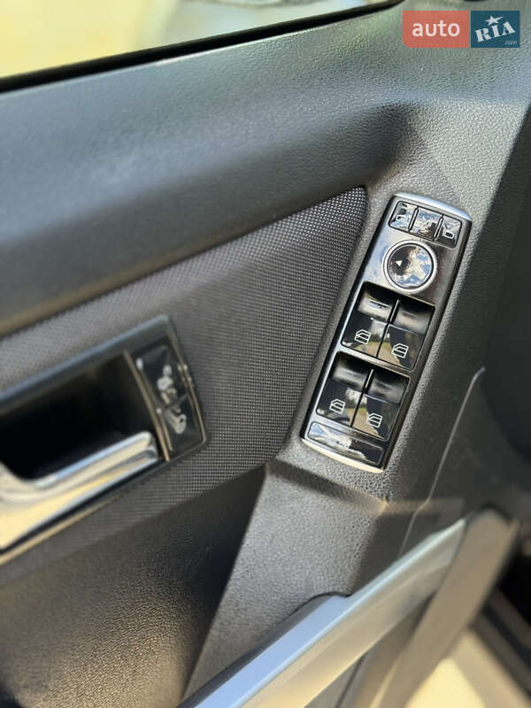 Внедорожник / Кроссовер Mercedes-Benz GLK-Class 2011 в Черновцах