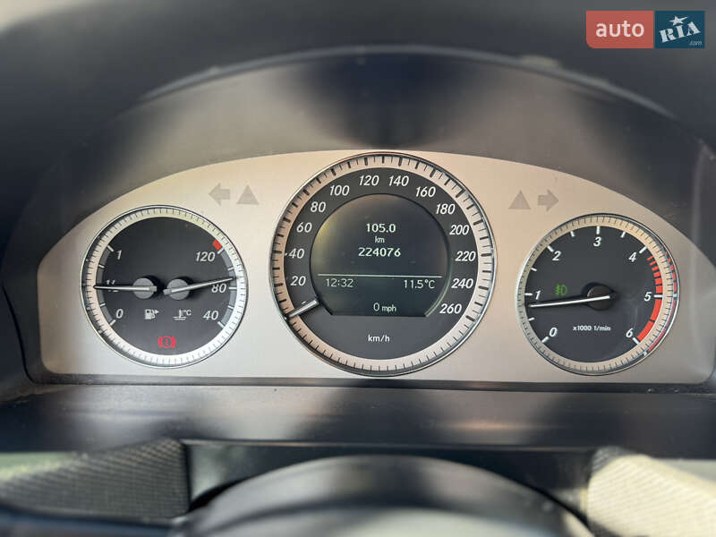 Внедорожник / Кроссовер Mercedes-Benz GLK-Class 2011 в Черновцах