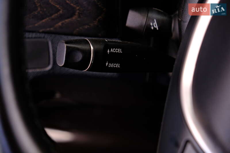 Позашляховик / Кросовер Mercedes-Benz GLK-Class 2015 в Одесі фото 24 Позашляховик / Кросовер Mercedes-Benz GLK-Class 2015 в Одесі