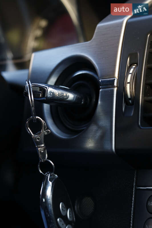 Позашляховик / Кросовер Mercedes-Benz GLK-Class 2010 в Львові фото 40 Позашляховик / Кросовер Mercedes-Benz GLK-Class 2010 в Львові