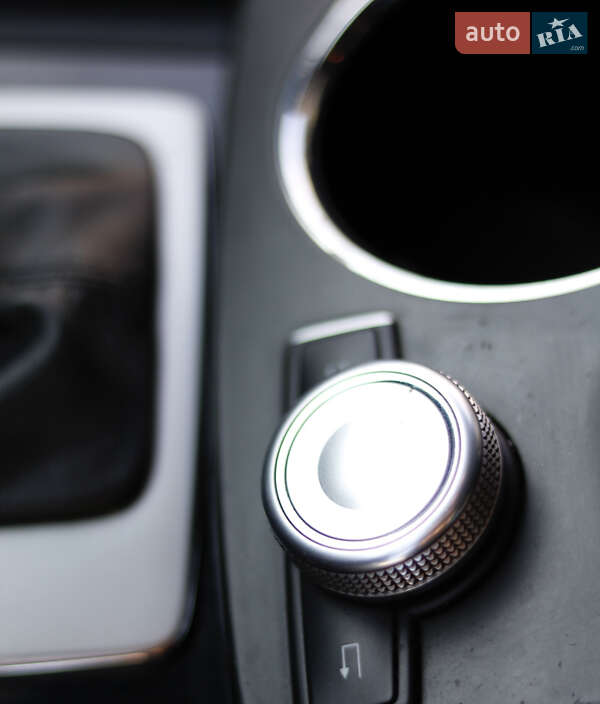 Позашляховик / Кросовер Mercedes-Benz GLK-Class 2010 в Львові фото 46 Позашляховик / Кросовер Mercedes-Benz GLK-Class 2010 в Львові