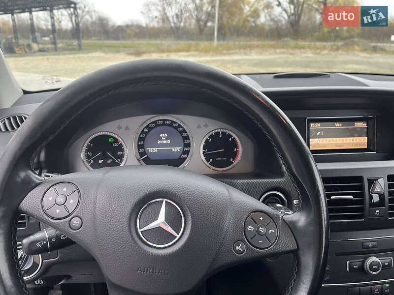 Внедорожник / Кроссовер Mercedes-Benz GLK-Class 2011 в Калуше фото 13 Внедорожник / Кроссовер Mercedes-Benz GLK-Class 2011 в Калуше