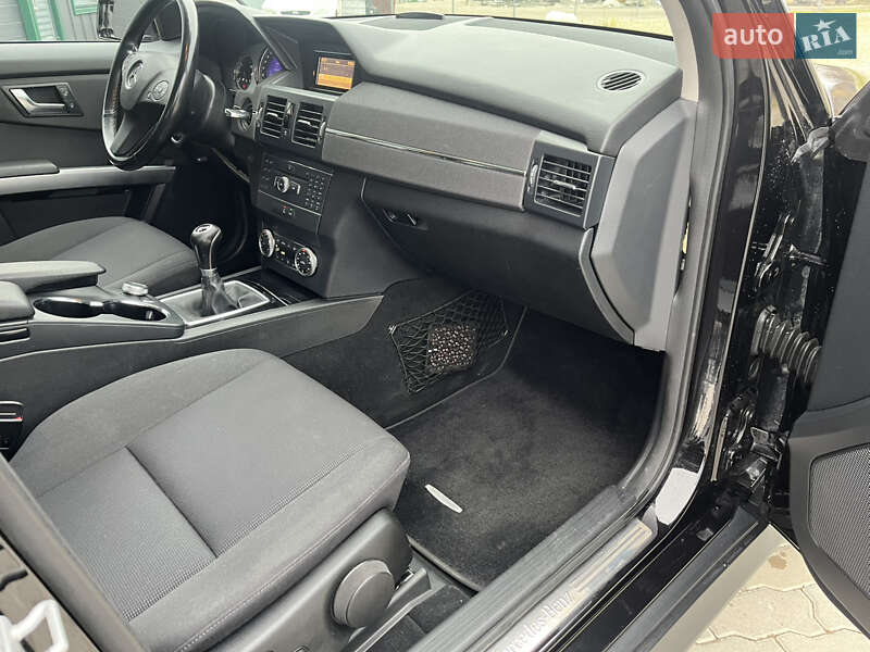 Внедорожник / Кроссовер Mercedes-Benz GLK-Class 2011 в Калуше фото 26 Внедорожник / Кроссовер Mercedes-Benz GLK-Class 2011 в Калуше
