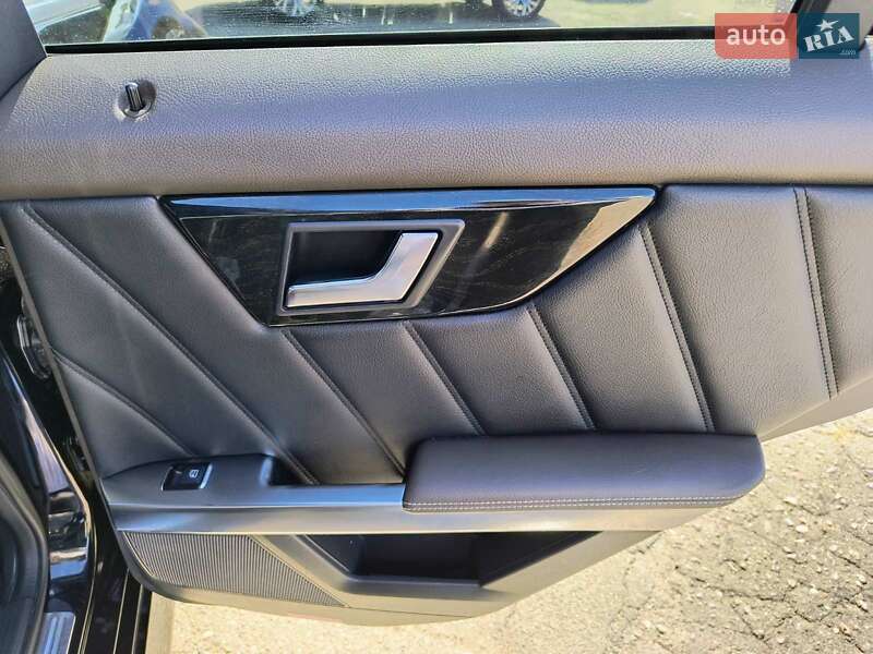 Позашляховик / Кросовер Mercedes-Benz GLK-Class 2013 в Києві