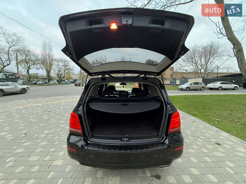 Позашляховик / Кросовер Mercedes-Benz GLK-Class 2013 в Одесі фото 73 Позашляховик / Кросовер Mercedes-Benz GLK-Class 2013 в Одесі