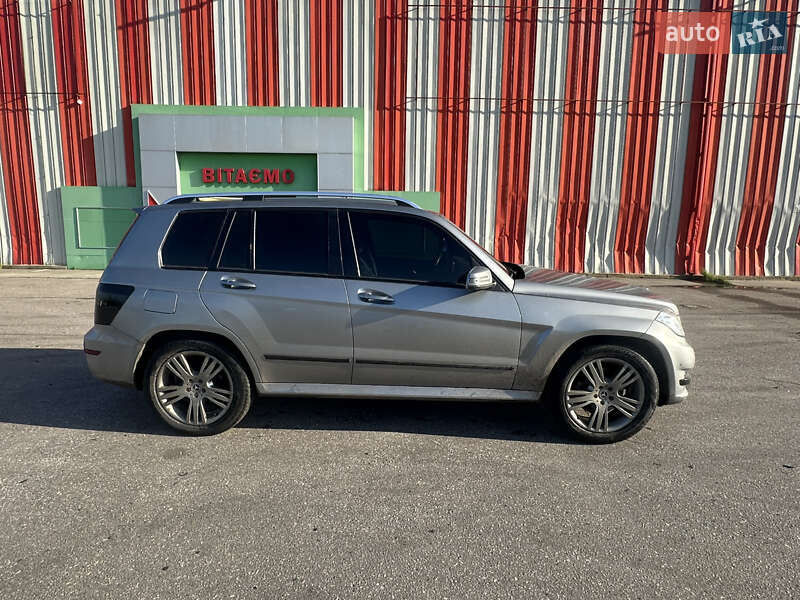 Позашляховик / Кросовер Mercedes-Benz GLK-Class 2012 в Харкові фото 10 Позашляховик / Кросовер Mercedes-Benz GLK-Class 2012 в Харкові
