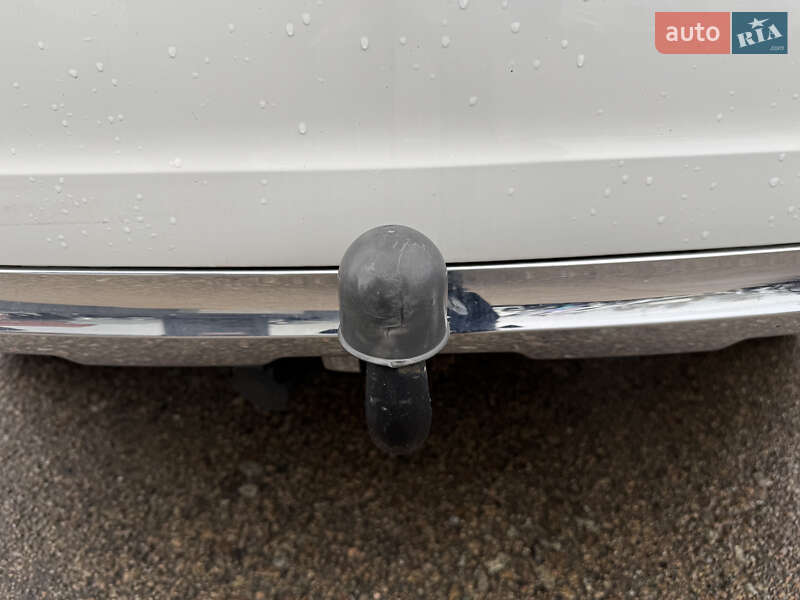 Внедорожник / Кроссовер Mercedes-Benz GLK-Class 2014 в Киеве