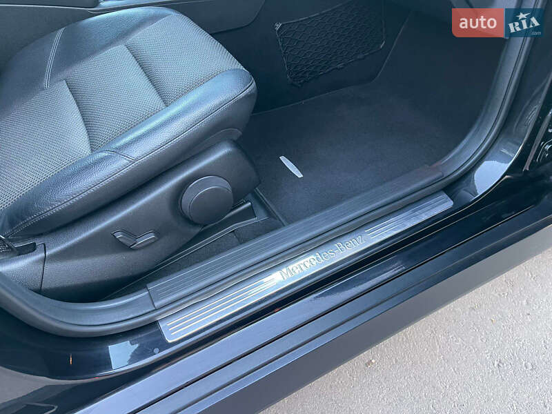 Внедорожник / Кроссовер Mercedes-Benz GLK-Class 2011 в Ровно