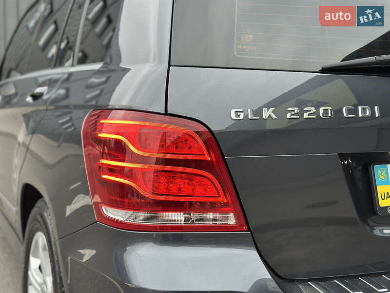 Внедорожник / Кроссовер Mercedes-Benz GLK-Class 2012 в Киеве