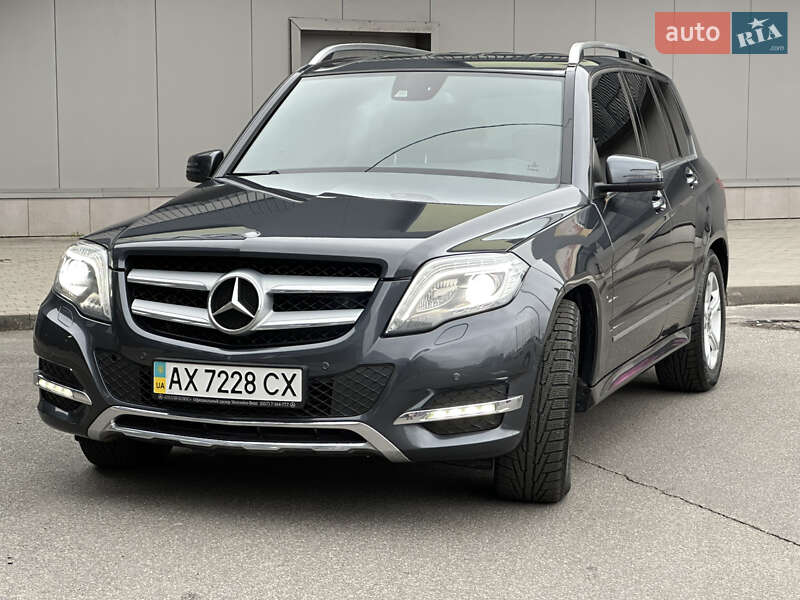 Внедорожник / Кроссовер Mercedes-Benz GLK-Class 2012 в Киеве