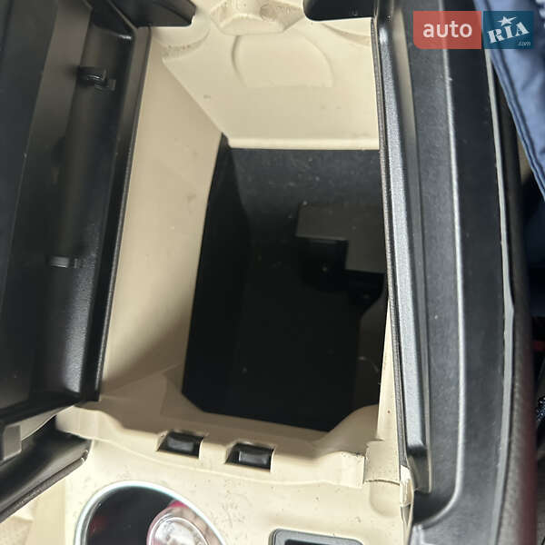 Внедорожник / Кроссовер Mercedes-Benz GLK-Class 2013 в Ровно