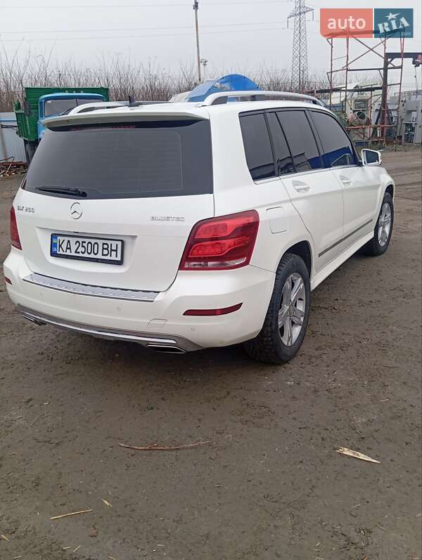 Внедорожник / Кроссовер Mercedes-Benz GLK-Class 2014 в Киеве фото 4 Внедорожник / Кроссовер Mercedes-Benz GLK-Class 2014 в Киеве