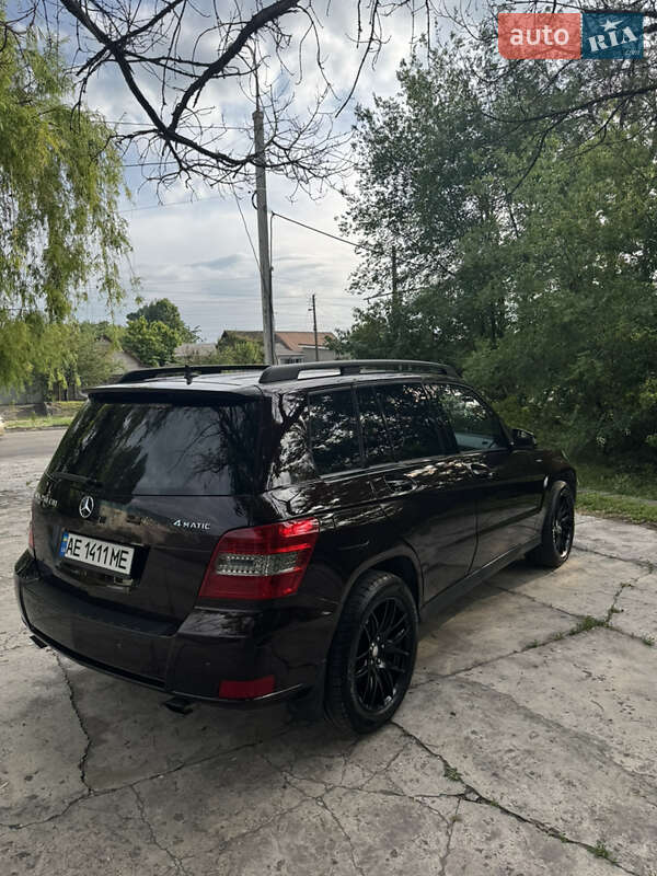 Позашляховик / Кросовер Mercedes-Benz GLK-Class 2011 в Києві
