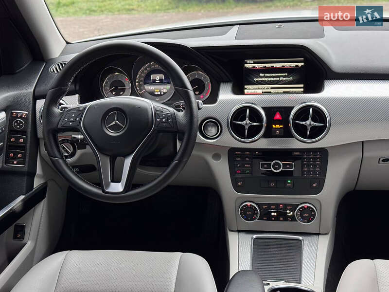 Позашляховик / Кросовер Mercedes-Benz GLK-Class 2014 в Києві