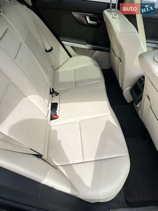 Внедорожник / Кроссовер Mercedes-Benz GLK-Class 2013 в Костополе фото 17 Внедорожник / Кроссовер Mercedes-Benz GLK-Class 2013 в Костополе