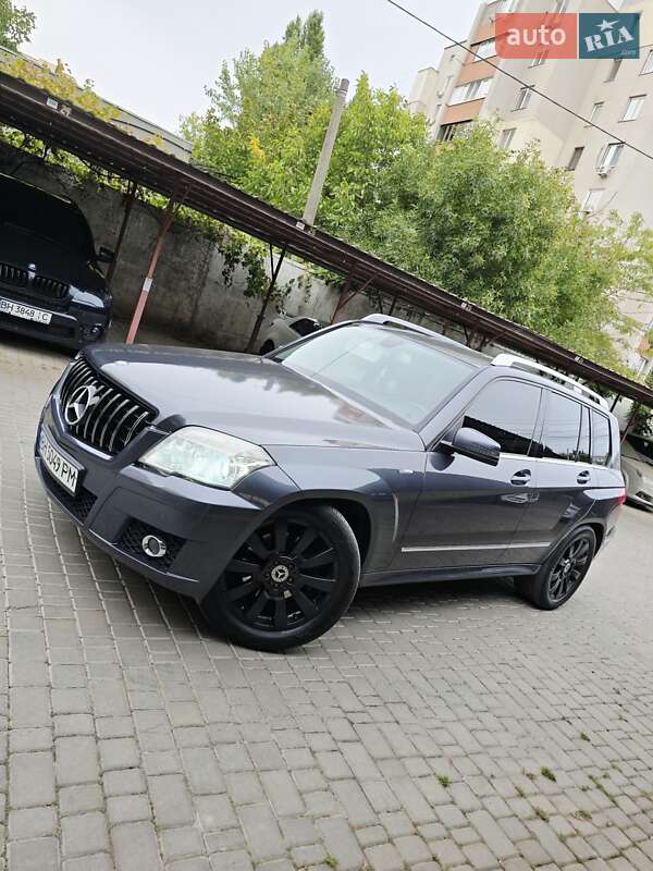 Mercedes-Benz GLK-Class 2012