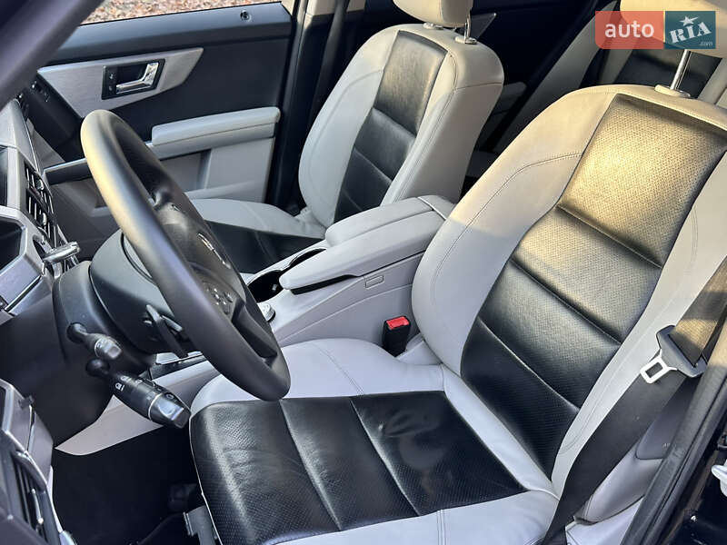 Внедорожник / Кроссовер Mercedes-Benz GLK-Class 2010 в Ровно