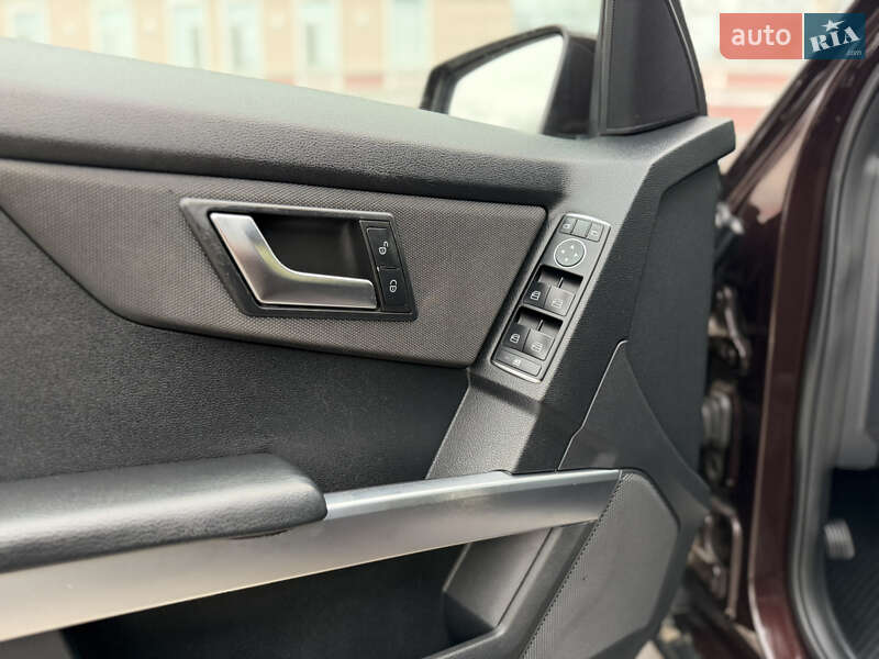 Позашляховик / Кросовер Mercedes-Benz GLK-Class 2012 в Одесі