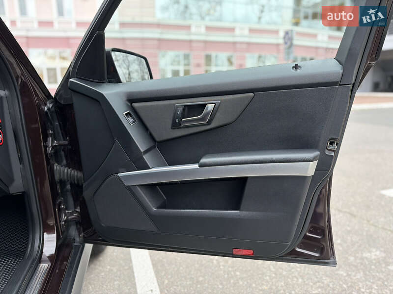 Позашляховик / Кросовер Mercedes-Benz GLK-Class 2012 в Одесі