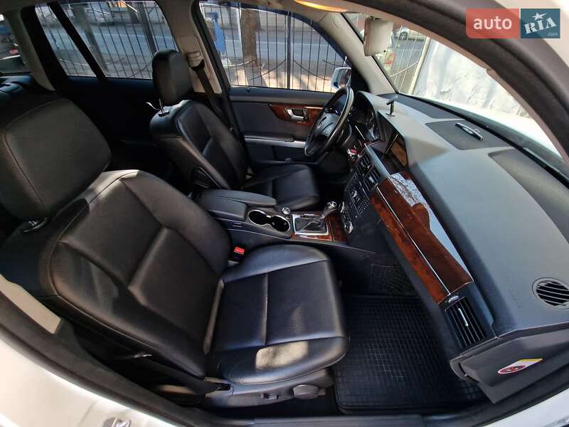 Позашляховик / Кросовер Mercedes-Benz GLK-Class 2011 в Одесі