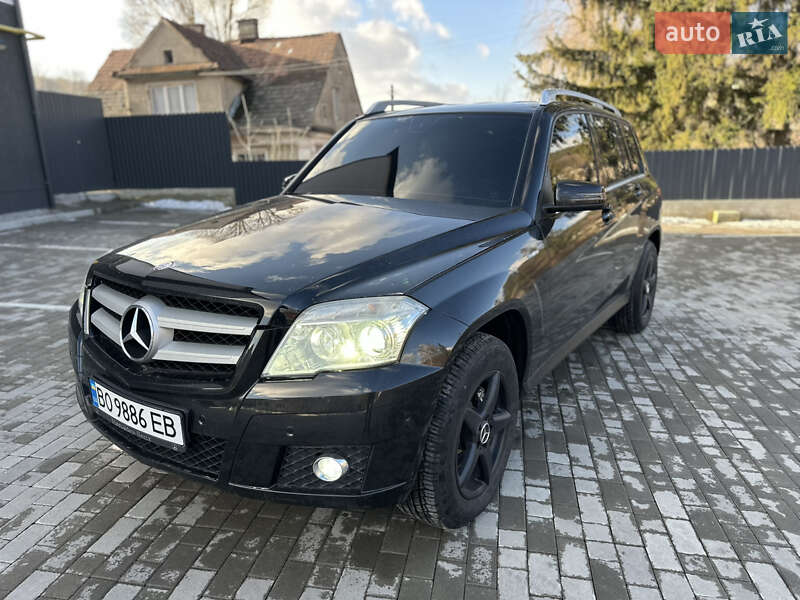 Mercedes-Benz GLK-Class 2011