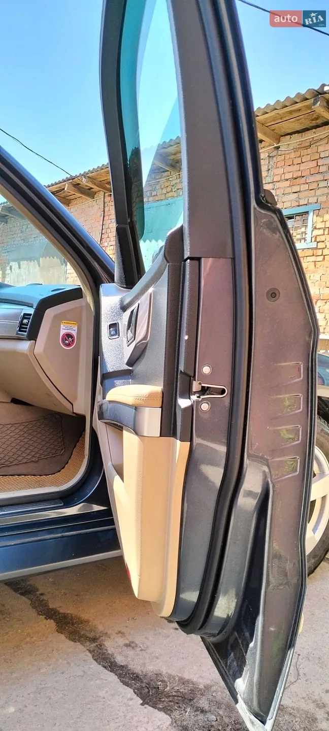 2010 Mercedes-Benz GLK-klasse - мініатюра 2