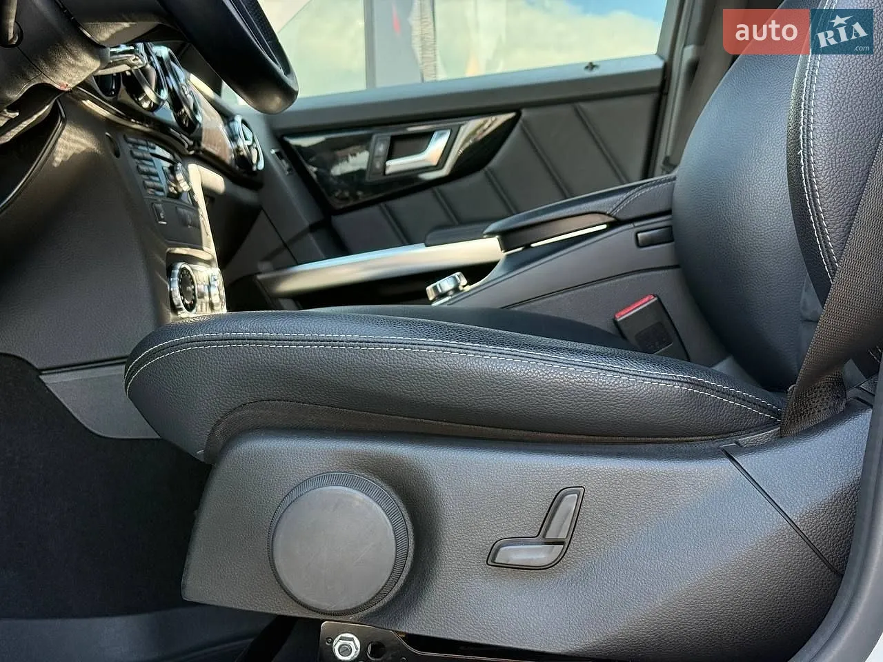 2013 Mercedes-Benz GLK-klasse - мініатюра 18