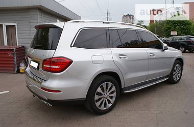 Позашляховик / Кросовер Mercedes-Benz GLS-Class 2017 в 