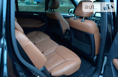 Позашляховик / Кросовер Mercedes-Benz GLS-Class 2016 в 