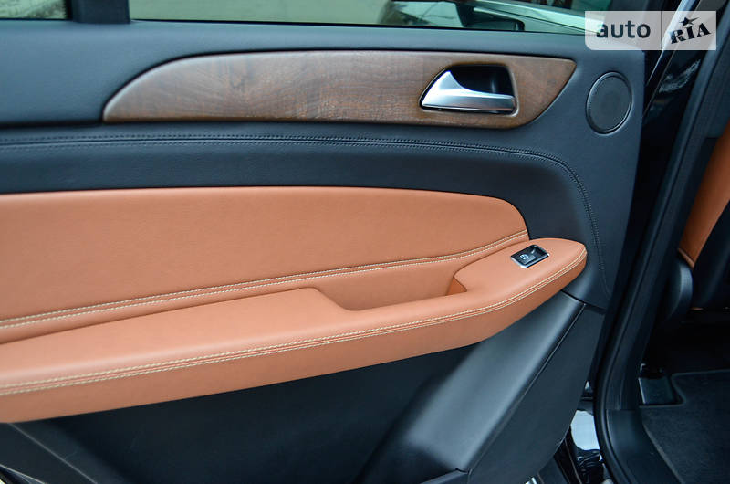 Позашляховик / Кросовер Mercedes-Benz GLS-Class 2016 в Києві фото 40 Позашляховик / Кросовер Mercedes-Benz GLS-Class 2016 в Києві