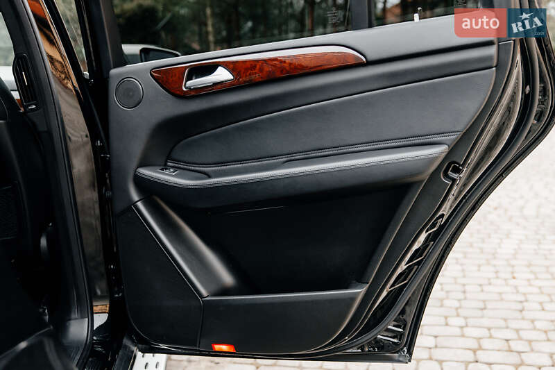 Внедорожник / Кроссовер Mercedes-Benz GLS-Class 2018 в Луцке фото 59 Внедорожник / Кроссовер Mercedes-Benz GLS-Class 2018 в Луцке