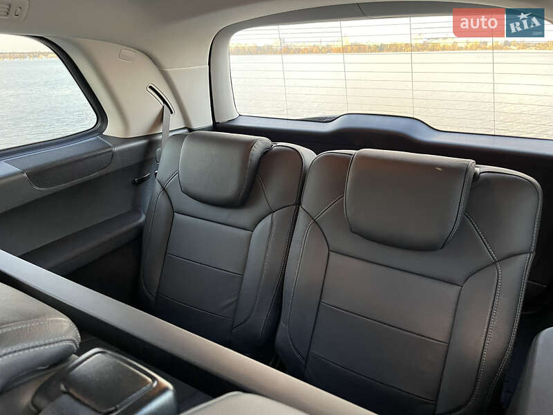 Внедорожник / Кроссовер Mercedes-Benz GLS-Class 2016 в Днепре фото 75 Внедорожник / Кроссовер Mercedes-Benz GLS-Class 2016 в Днепре