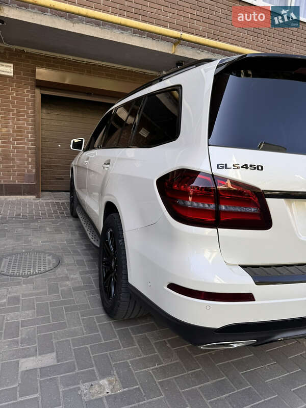 Внедорожник / Кроссовер Mercedes-Benz GLS-Class 2018 в Хмельницком фото 8 Внедорожник / Кроссовер Mercedes-Benz GLS-Class 2018 в Хмельницком