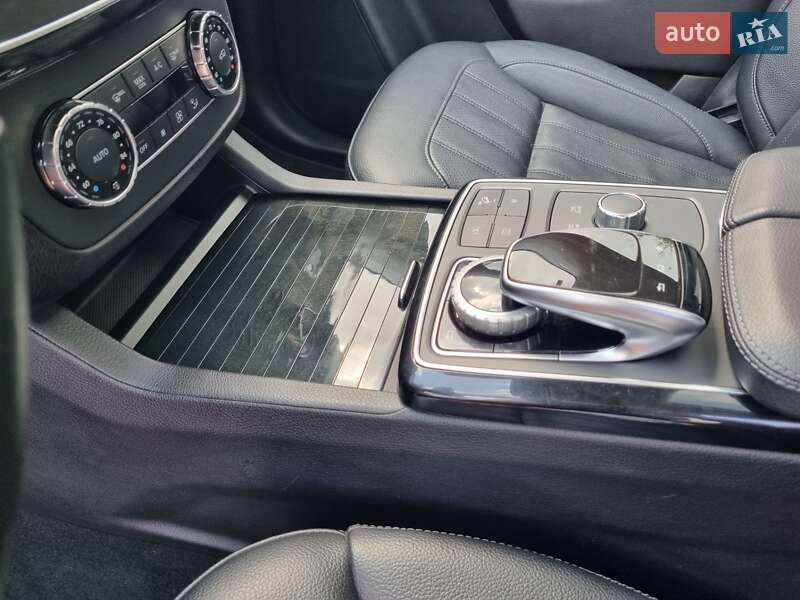 Внедорожник / Кроссовер Mercedes-Benz GLS-Class 2016 в Киеве