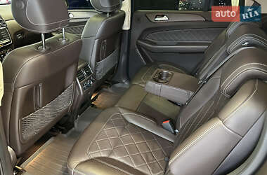 Позашляховик / Кросовер Mercedes-Benz GLS-Class 2016 в 