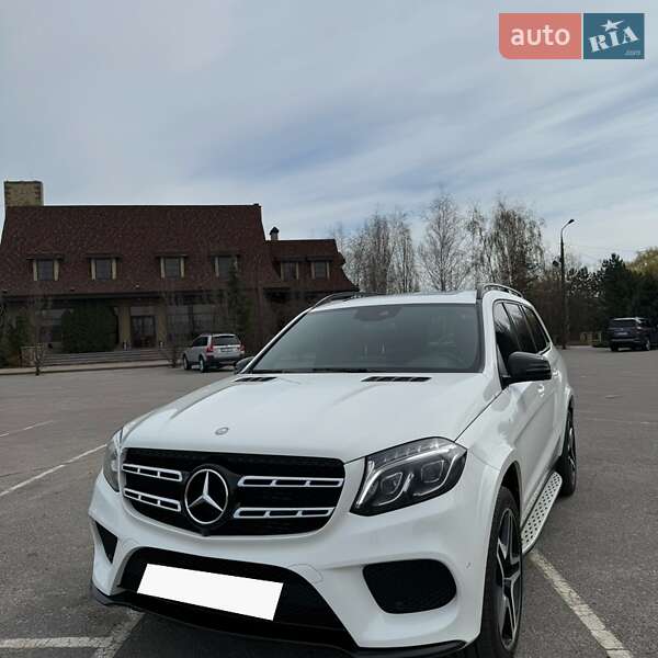 Внедорожник / Кроссовер Mercedes-Benz GLS-Class 2017 в 