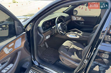 Позашляховик / Кросовер Mercedes-Benz GLS-Class 2021 в 