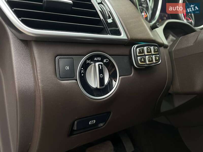 Позашляховик / Кросовер Mercedes-Benz GLS-Class 2016 в Києві
