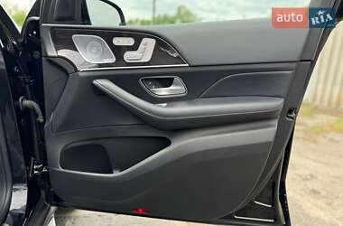 Позашляховик / Кросовер Mercedes-Benz GLS-Class 2019 в 