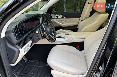 Позашляховик / Кросовер Mercedes-Benz GLS-Class 2024 в 